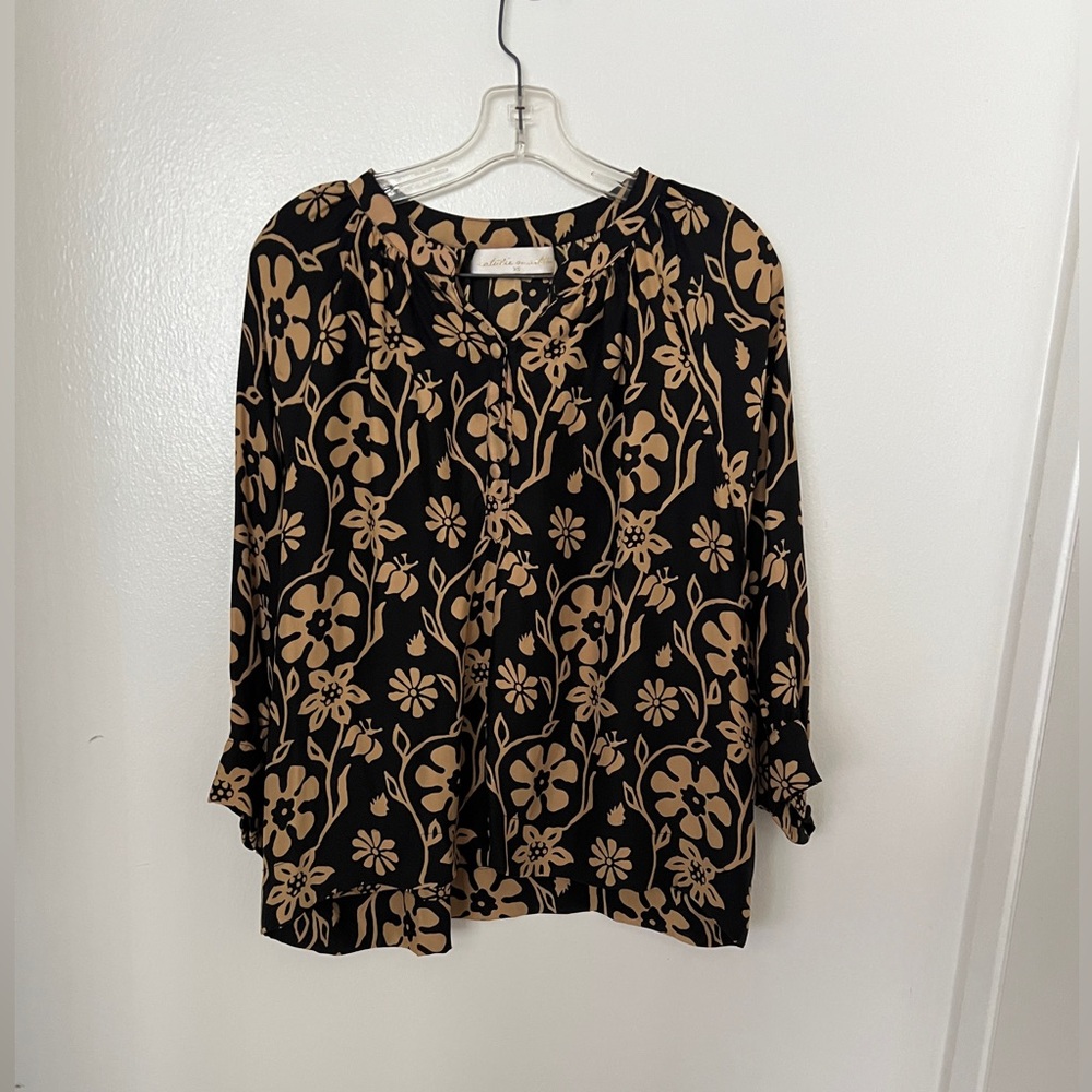 Natalie Martin silk floral print blouse neutral size XS